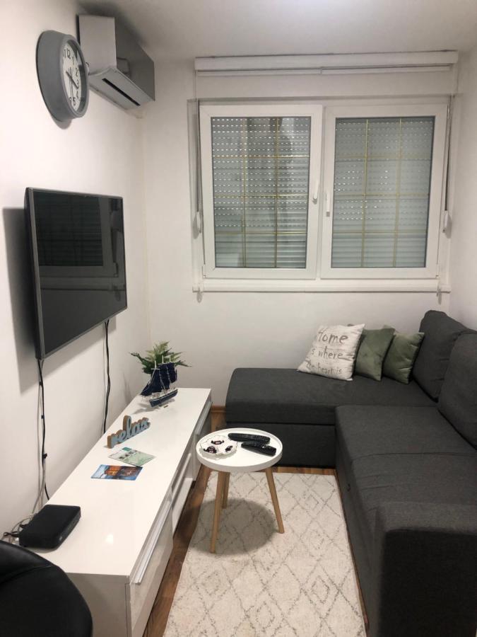 Welcome To The Apartment Mesic- Airport Сараево Екстериор снимка