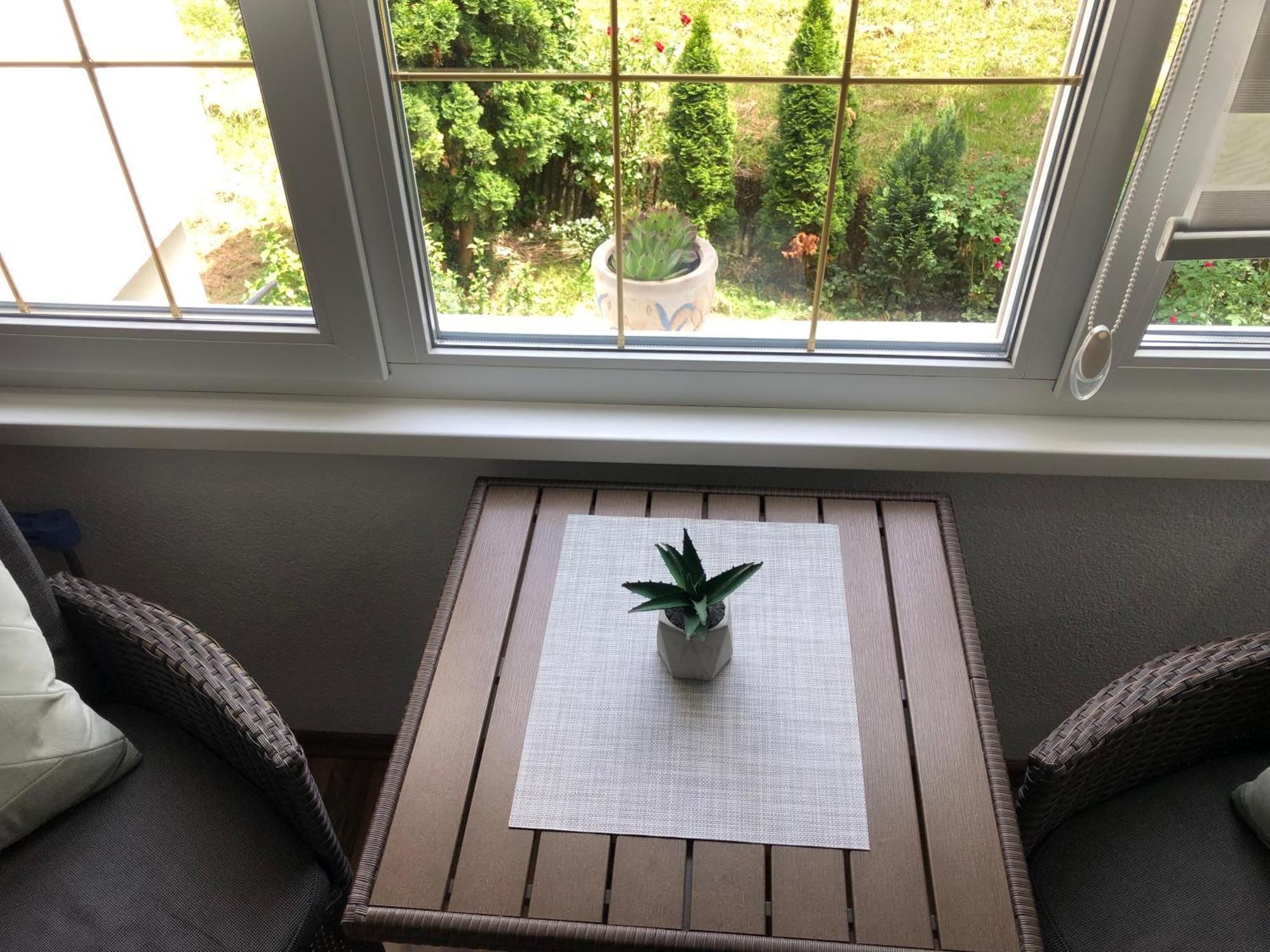 Welcome To The Apartment Mesic- Airport Сараево Екстериор снимка